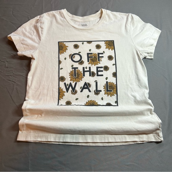VANS Off The Wall Graphic Women’s SZ Small Short Sleeve T White With Sun Flowers - Picture 1 of 8